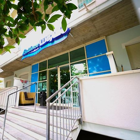 Lugano Residence Ріміні Екстер'єр фото