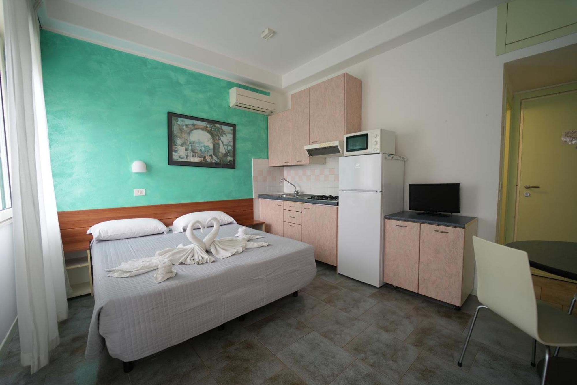 Lugano Residence Ріміні Екстер'єр фото