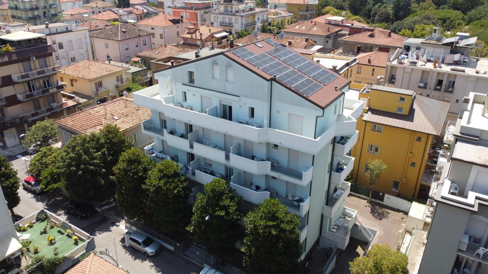 Lugano Residence Ріміні Екстер'єр фото