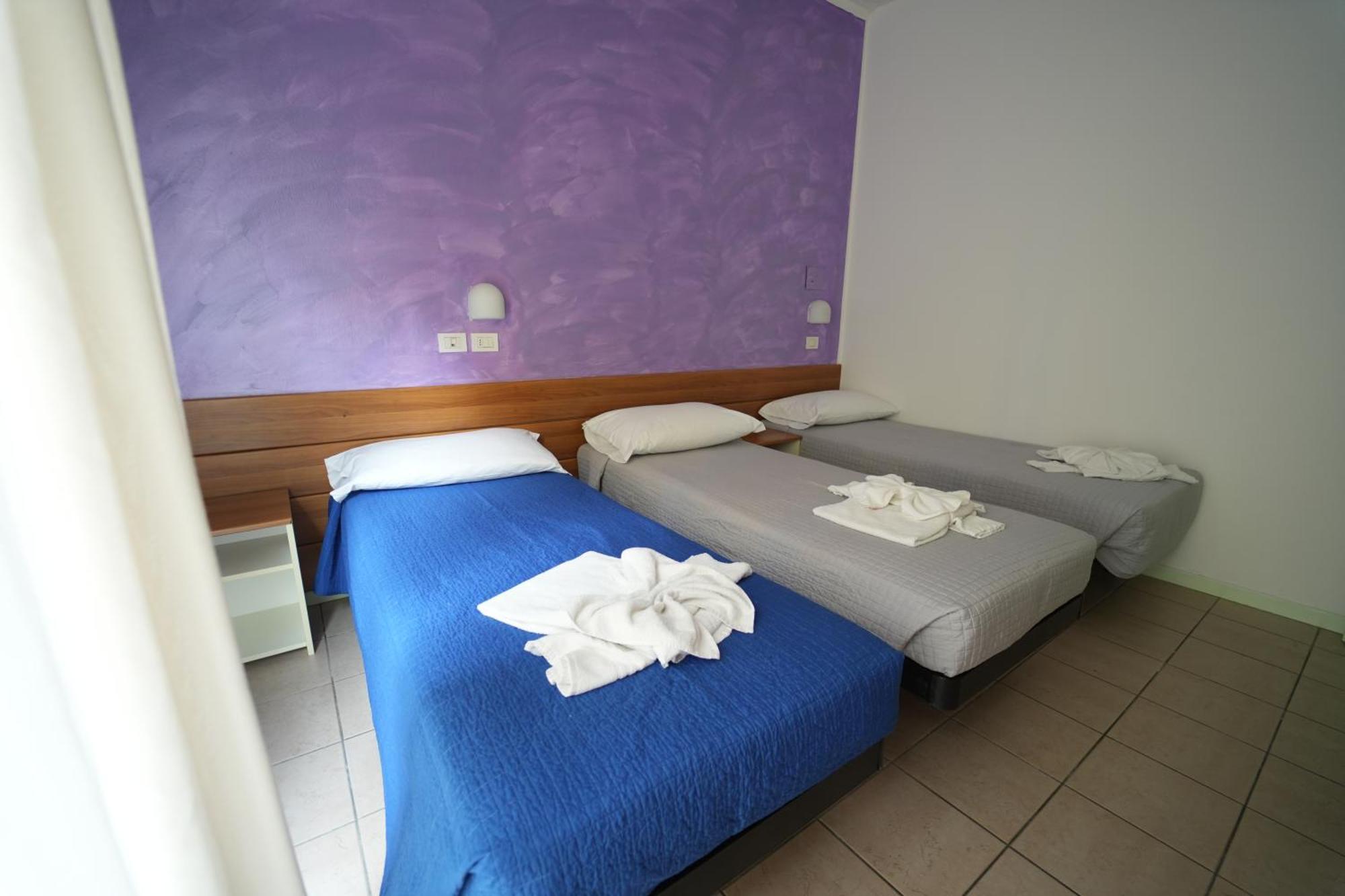 Lugano Residence Ріміні Екстер'єр фото