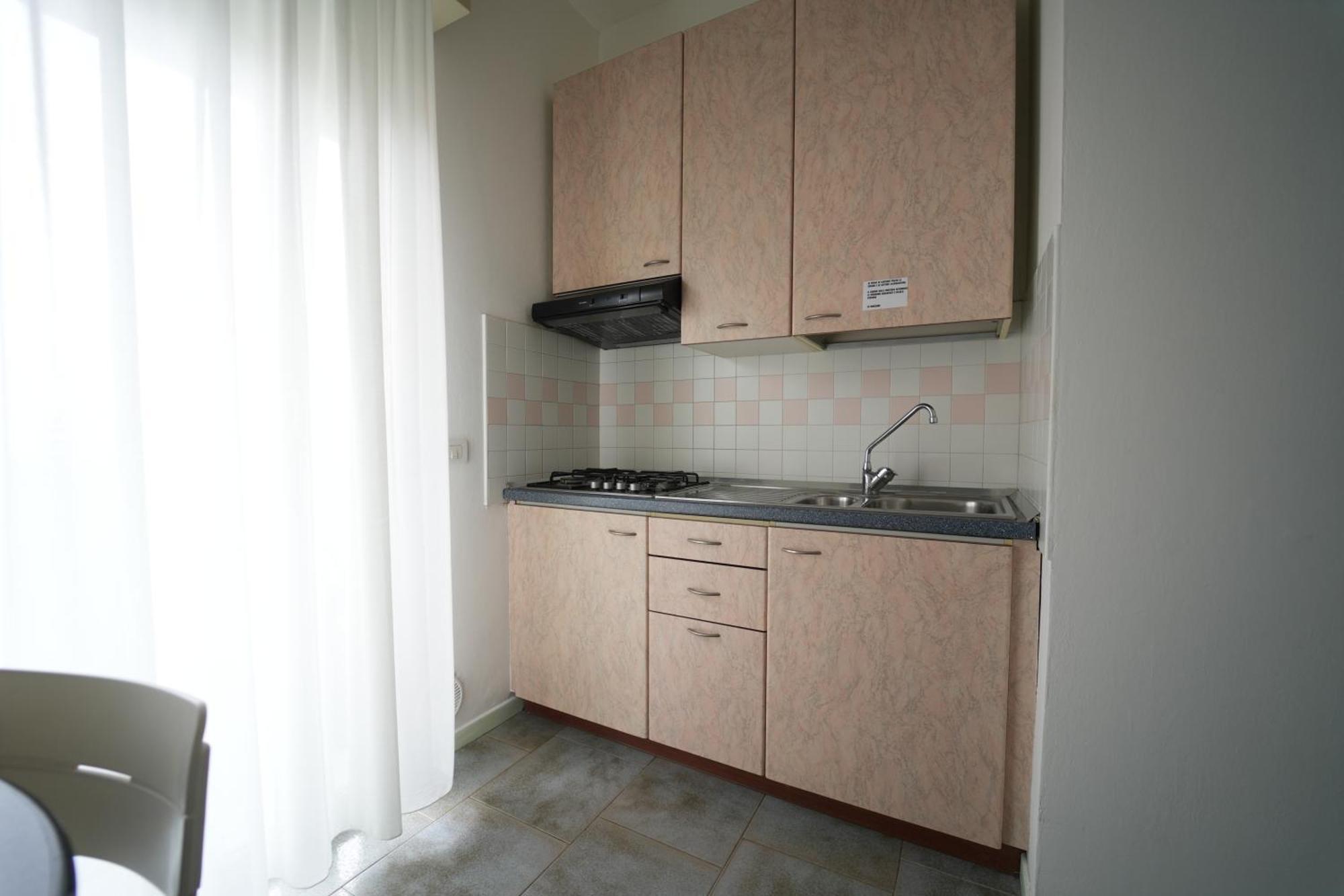 Lugano Residence Ріміні Екстер'єр фото