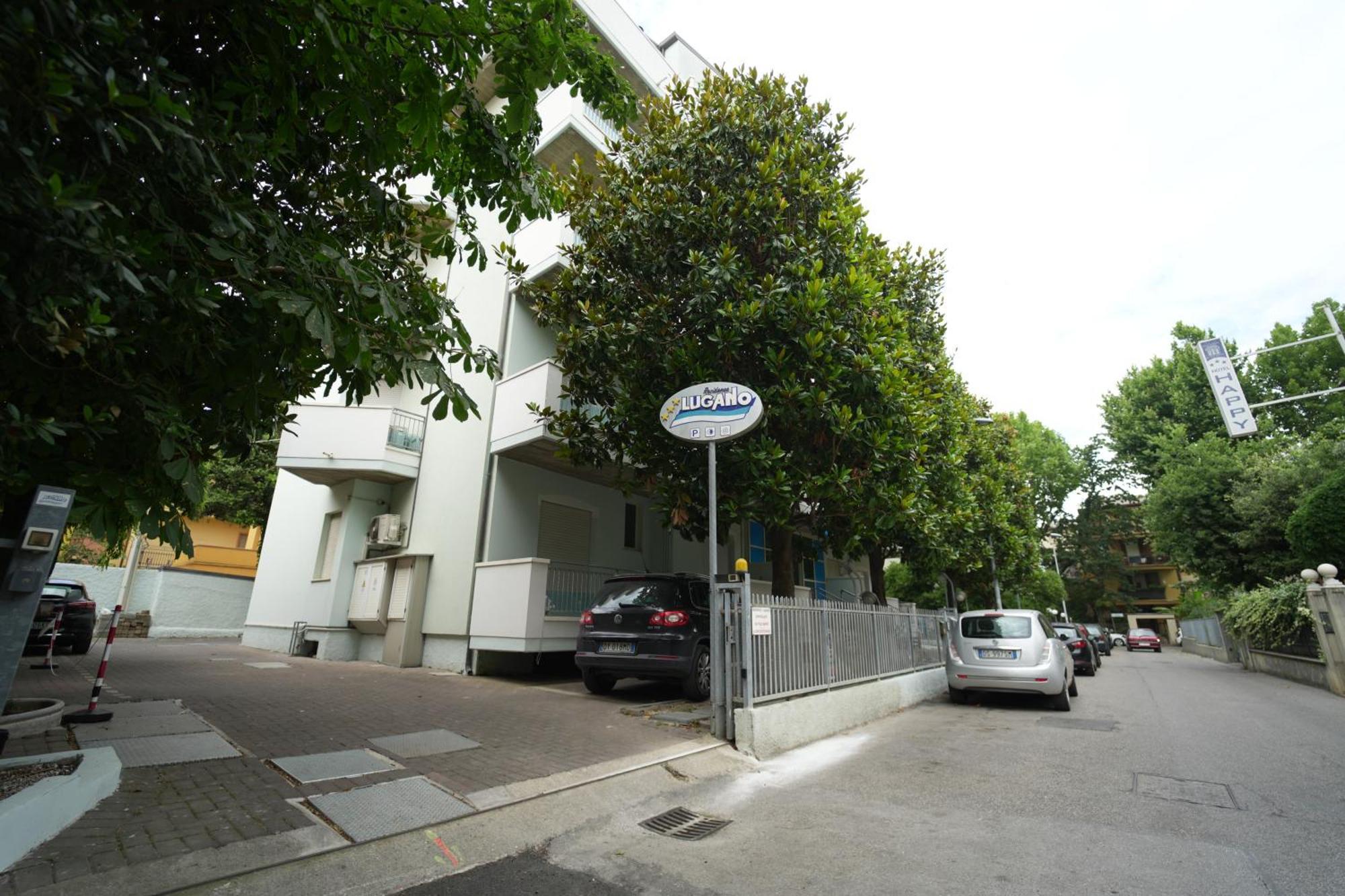 Lugano Residence Ріміні Екстер'єр фото